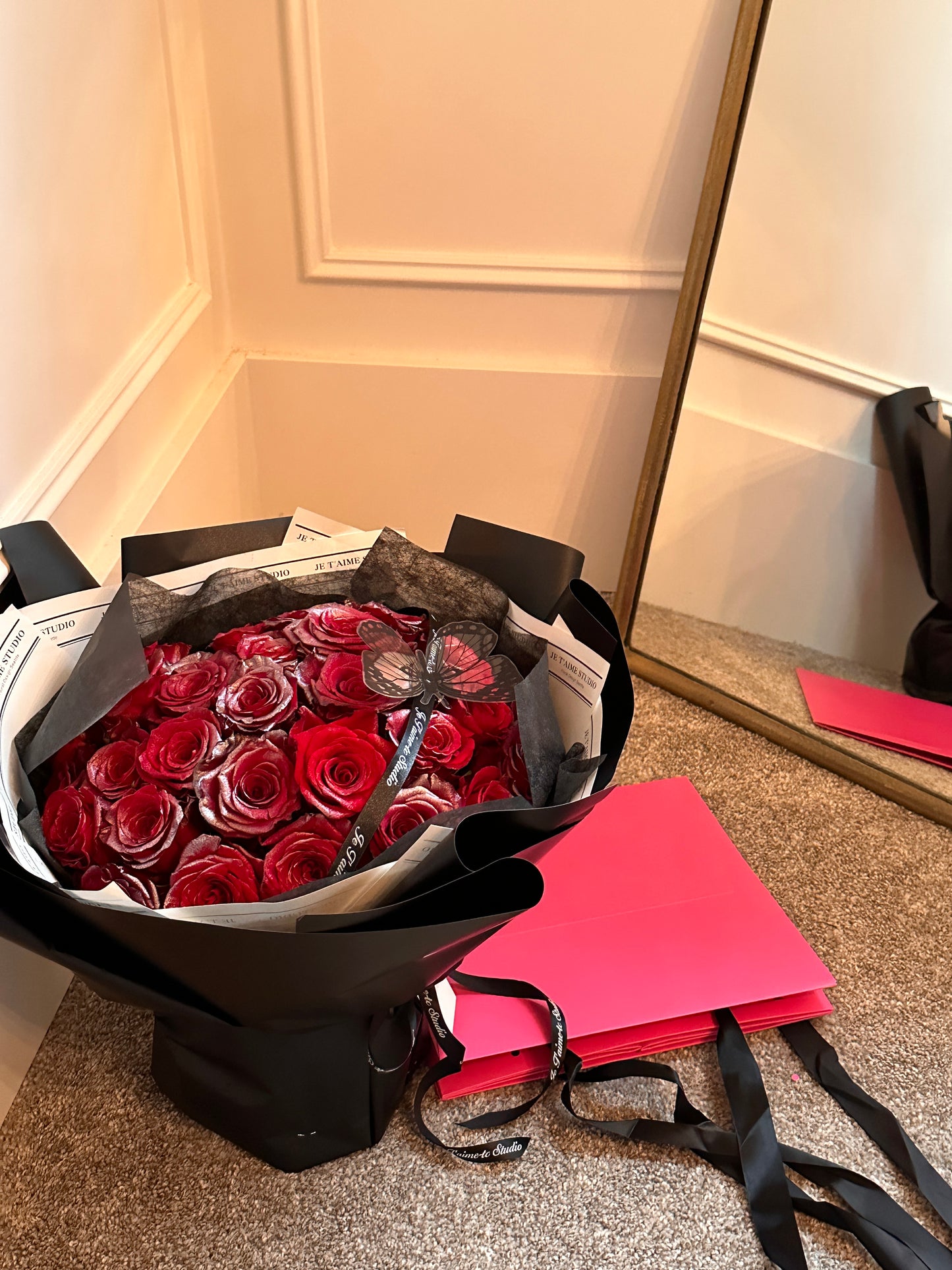 38 Stems of Roses
